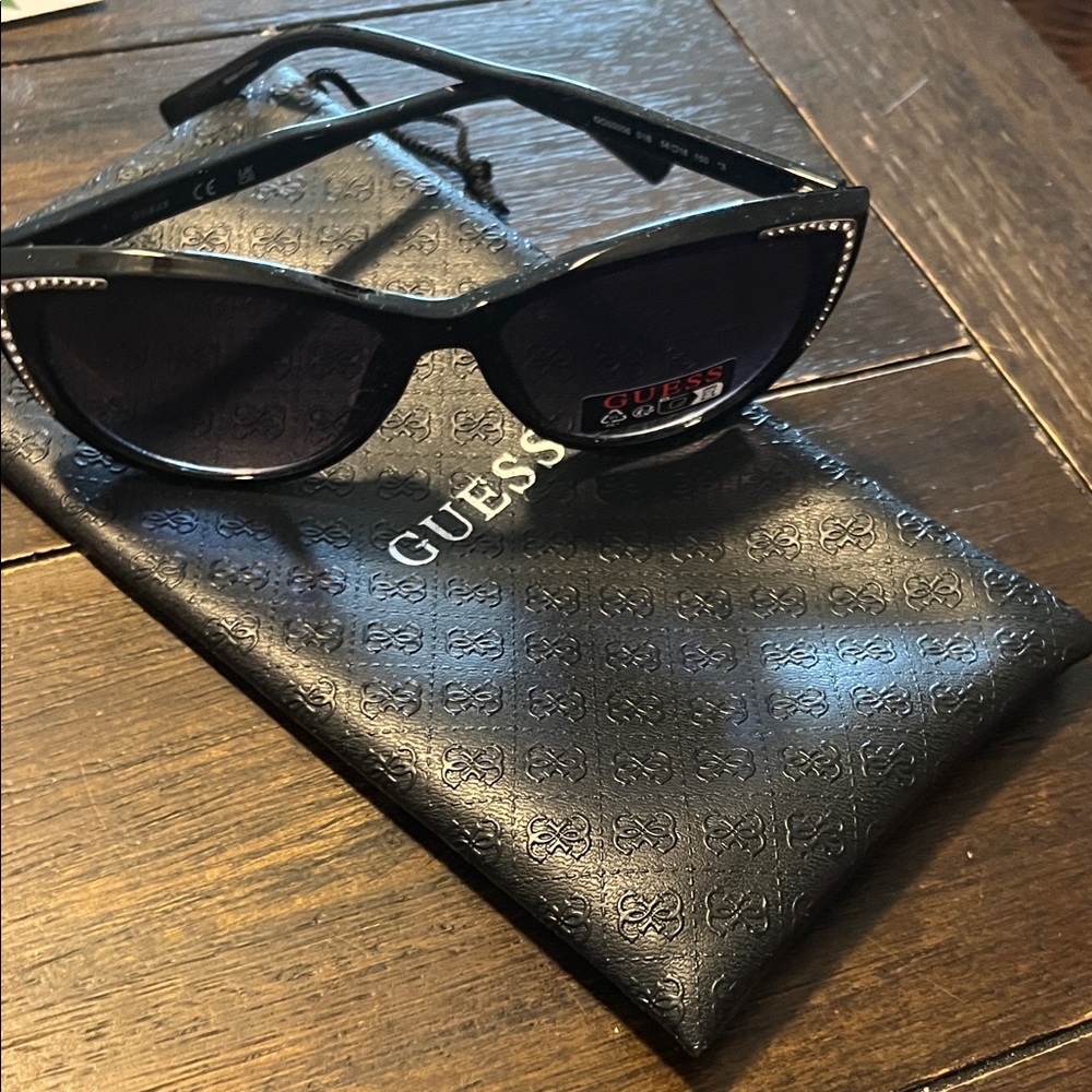 Guess Black Cat-Eye Sunglasses with Silver Stud Accents